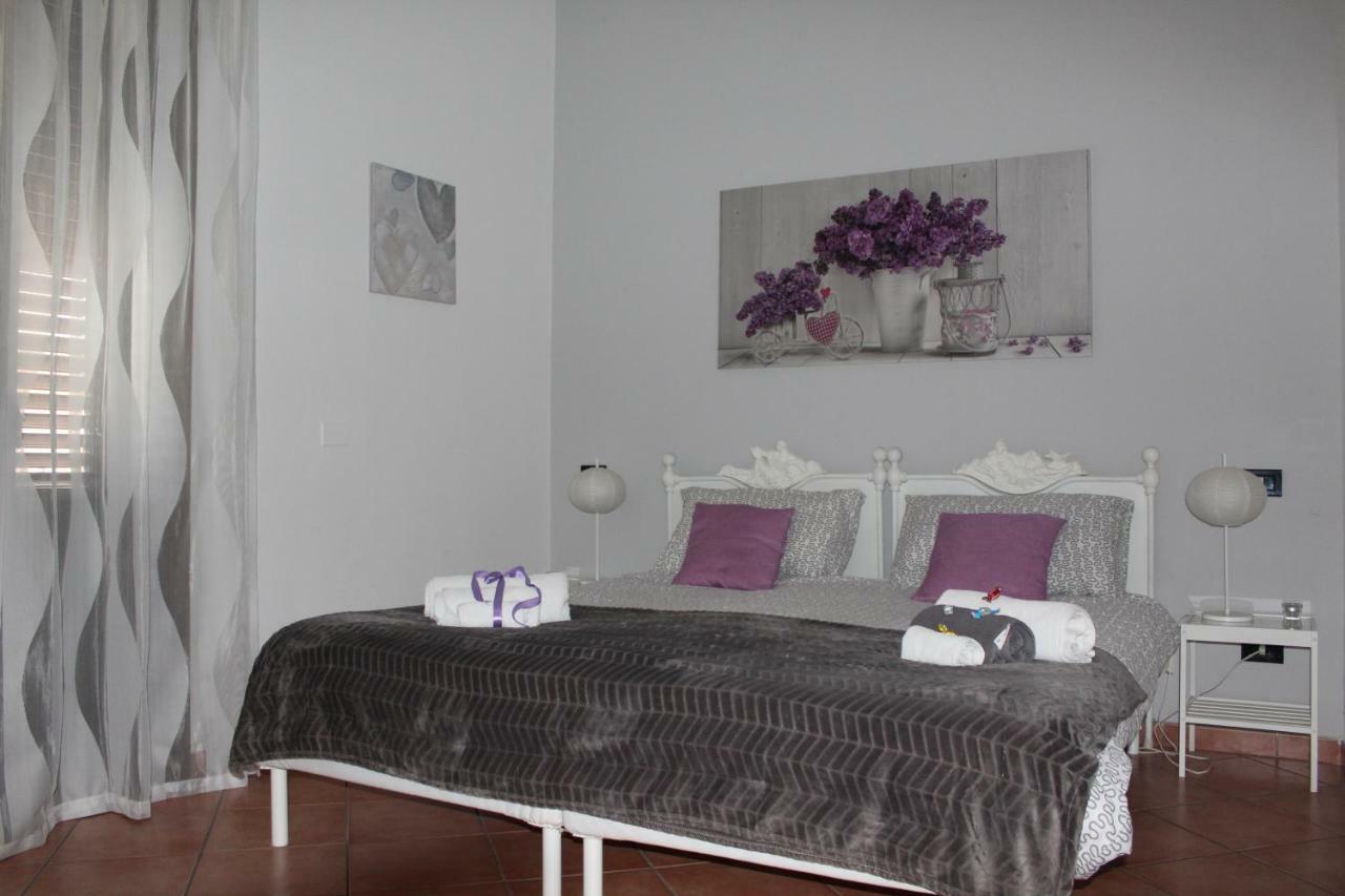 Alma Nua Bed & Breakfast แตร์ราซีนี ภายนอก รูปภาพ